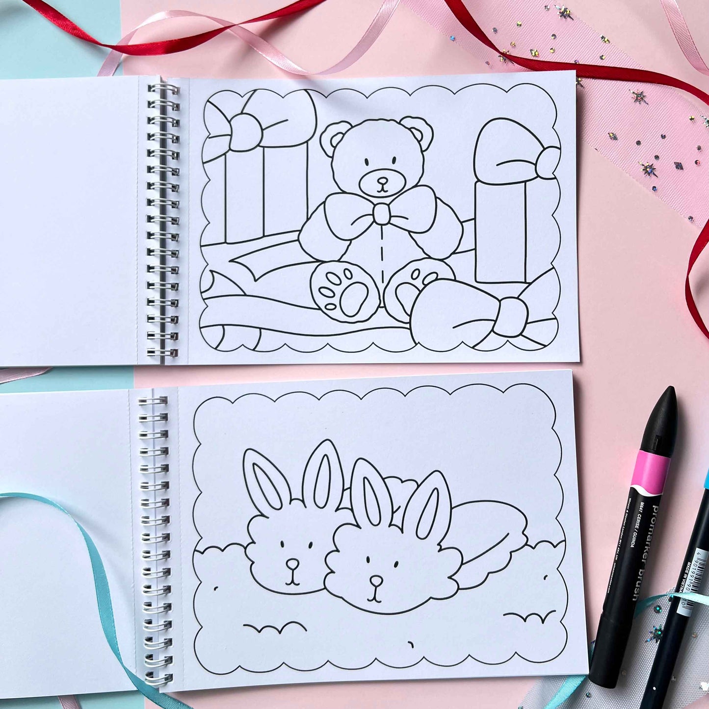 Amigos Canarios bold easy winter coloring book